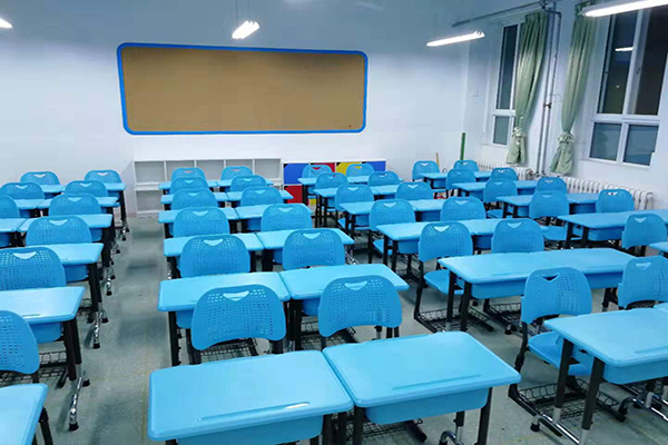 单人课桌椅和教室课桌椅有区别吗？