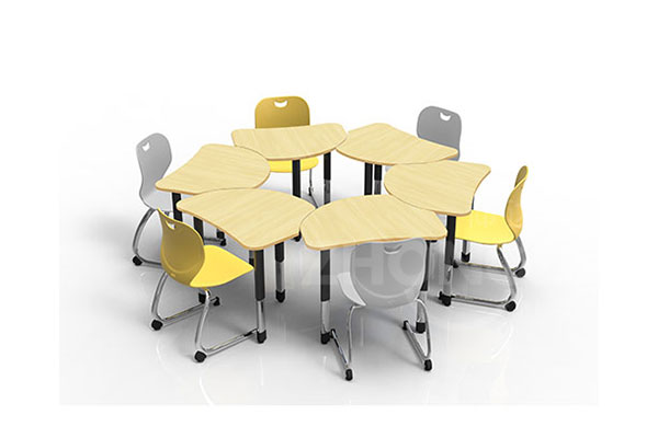 <strong>学校创客教室学生互动课桌椅有什么优点？</strong>